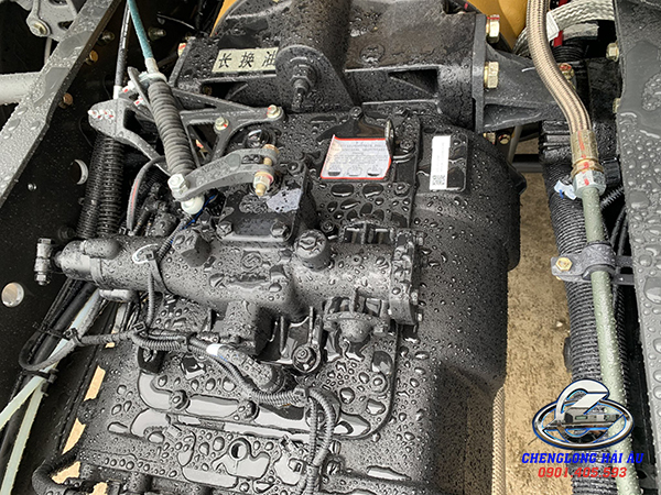 Hộp Số Xe Tải Chenglong 10x4 360HP Hộp Số Xe Tải Chenglong 10x4 360HP