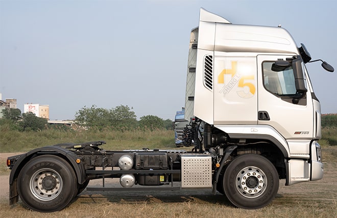 ĐẦU KÉO 1 CẦU CHENGLONG H5 360HP