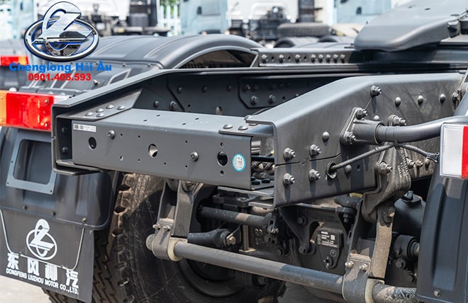 Hình 5: Đầu Kéo Chenglong H7 445Hp LuxK