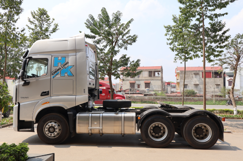 Nội Thất và Ngoại Thất Đầu Kéo Chenglong HK 470HP Nội Thất và Ngoại Thất Đầu Kéo Chenglong HK 470HP